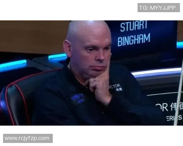 瑞恩与宾汉姆的巅峰对决谁将赢得这场精彩的斯诺克比赛